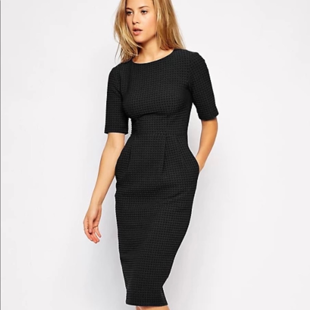 ASOS Wiggle Dress in Texture, Black size 6
